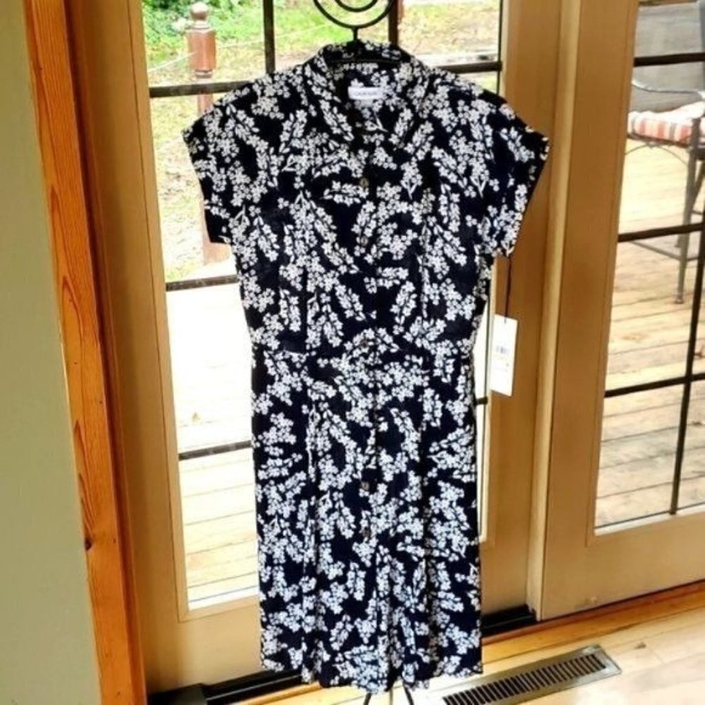 Calvin Klein Floral 100% Rayon Capped Sleeve Full Button Belt Loops Sz. 4 Dress